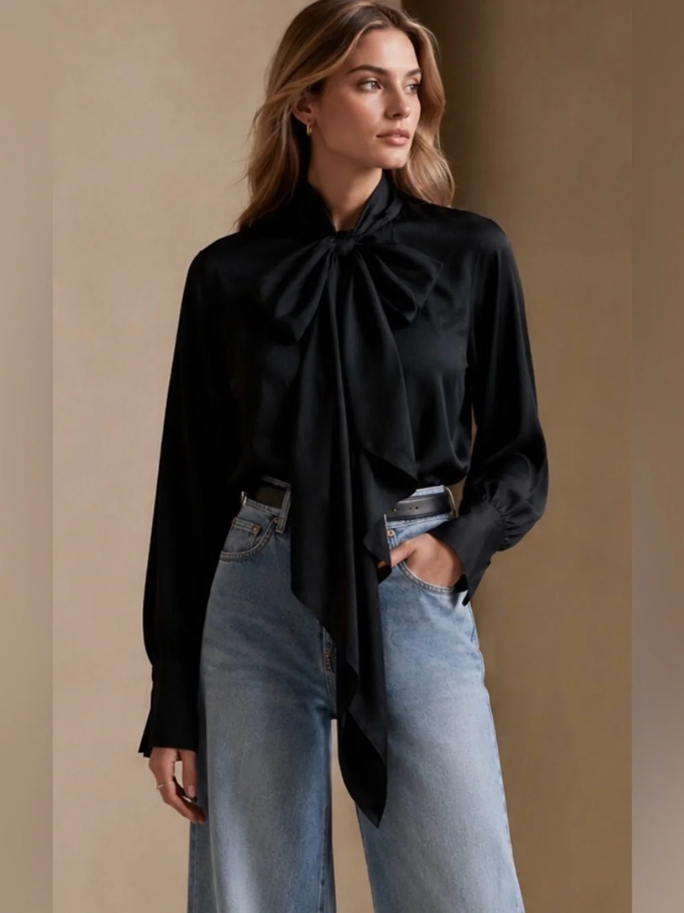 BNWT Banana Republic Black Scarf Tie Neck Blouse Large Sold Out Office Chic - Picture 3 of 11